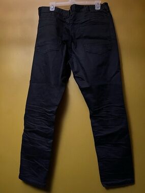 Smoke Rise Black Distressed Jean 38x32